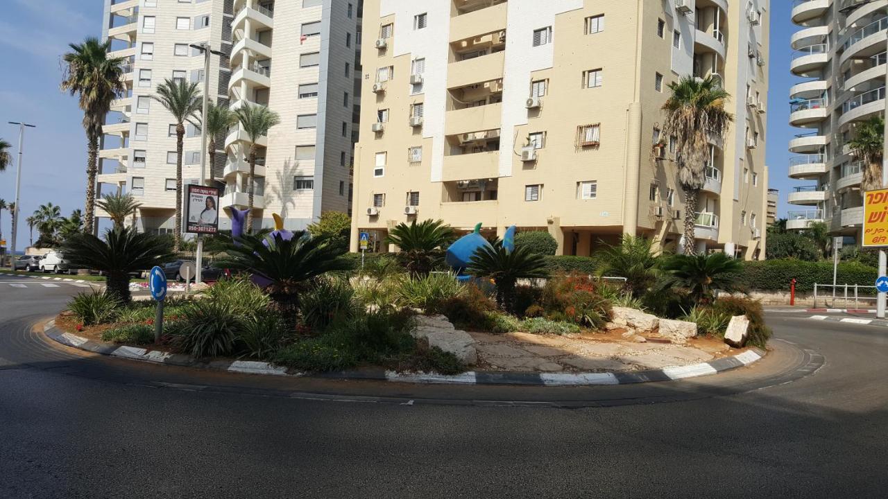 Beutifull View Of Batyam Apartment Bat Yam Exterior photo